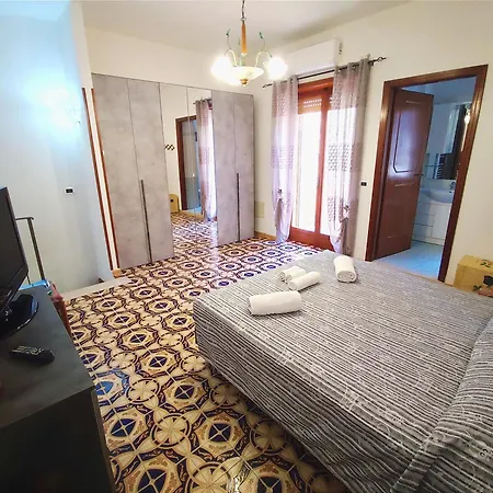 Domus Aura * Itri