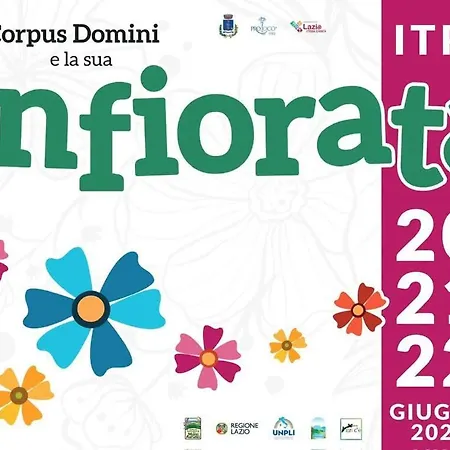 Domus Aura Tatil Evi *